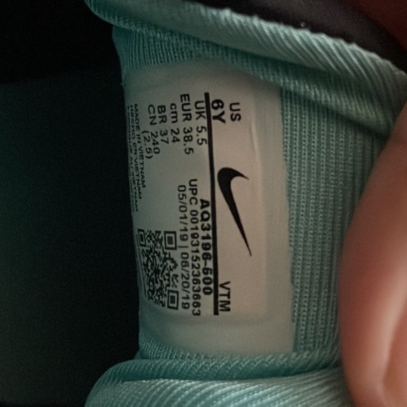 NIKE air max 720 hyper violet aurora - Picture 2 of 3